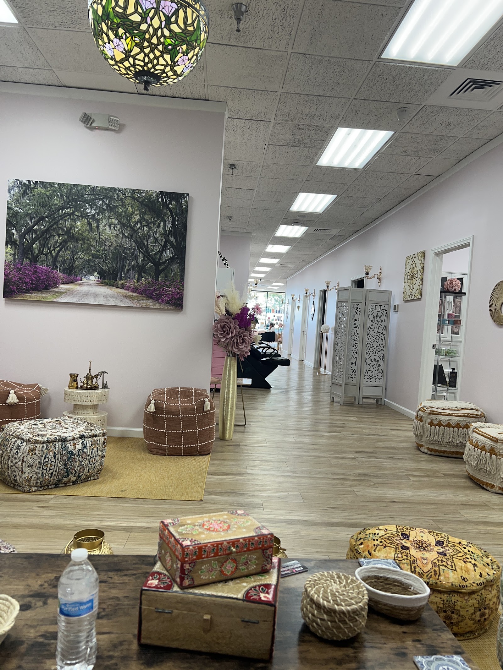Cosmo Beauty Studio in Sterling Heights