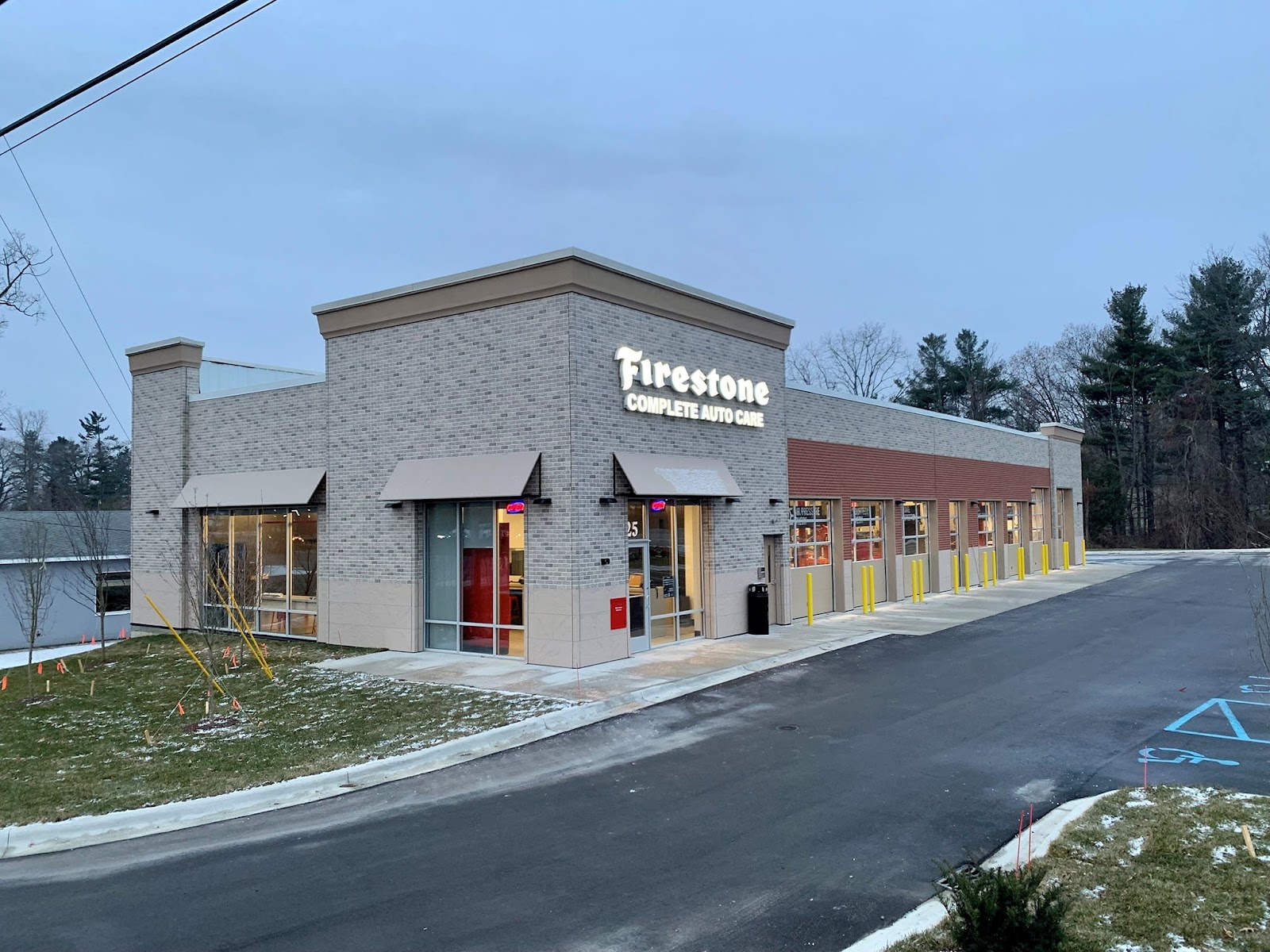 Firestone Complete Auto Care in Sterling Heights