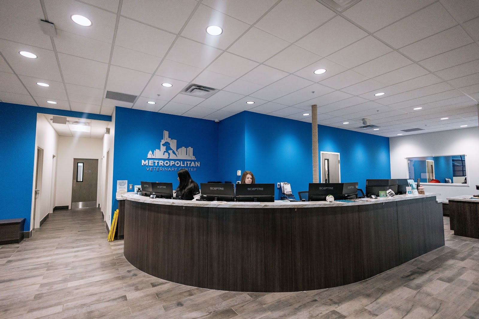 Metropolitan Veterinary Center — photo