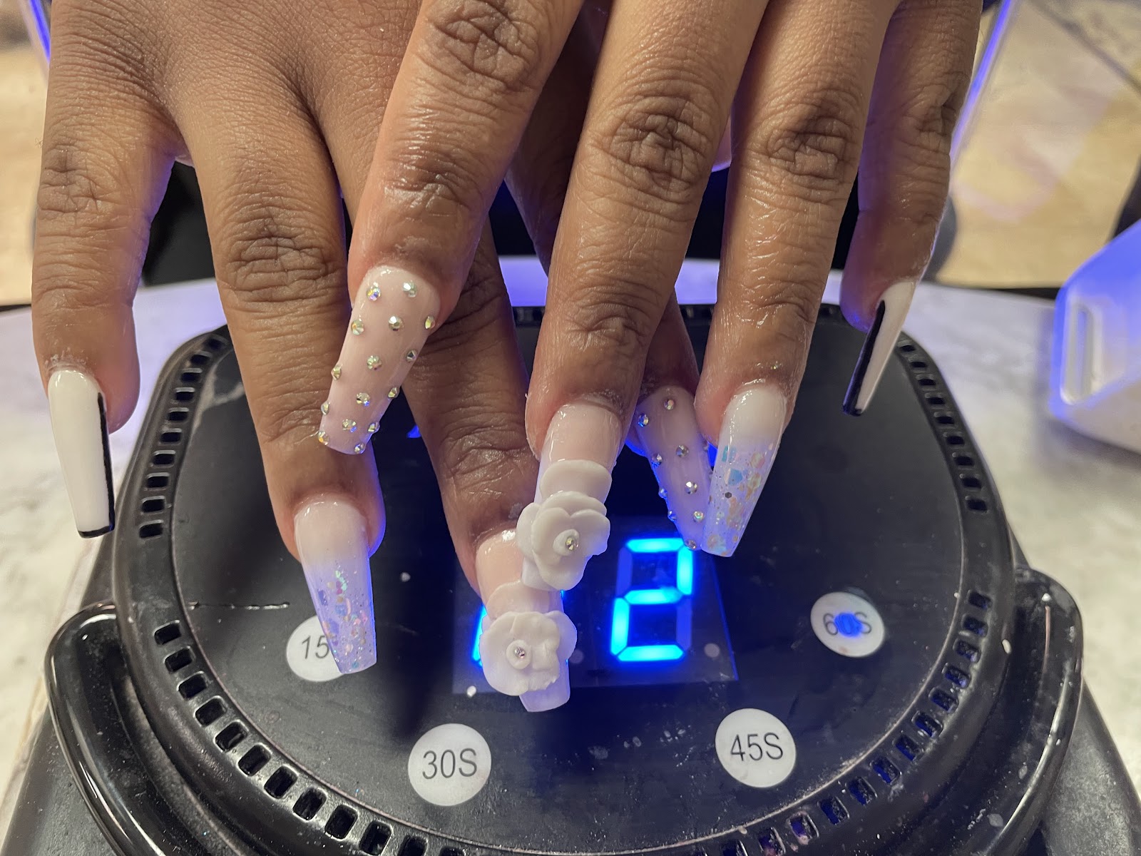 Natural Nails — photo