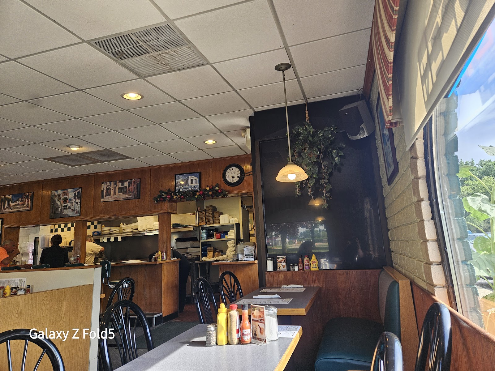 House of Reuben (Original Owners) in Sterling Heights
