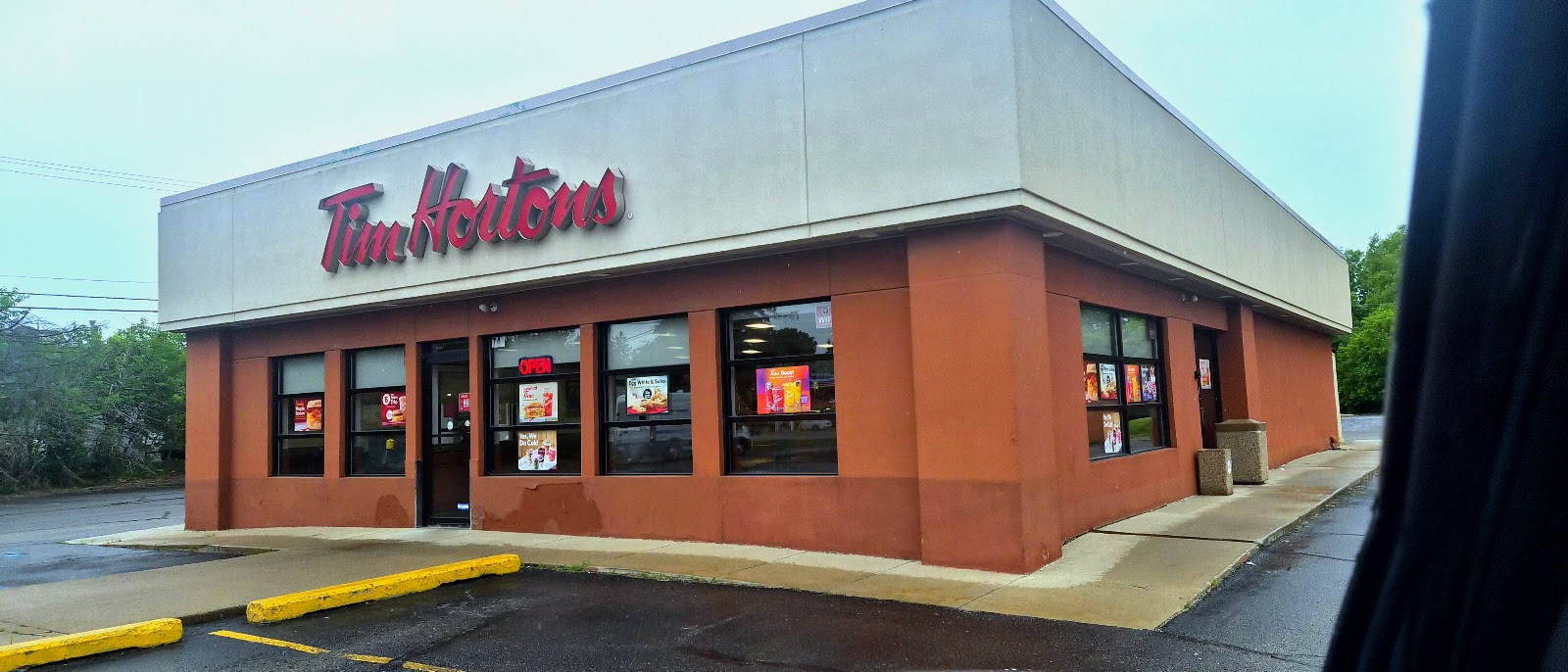 Tim Hortons — photo
